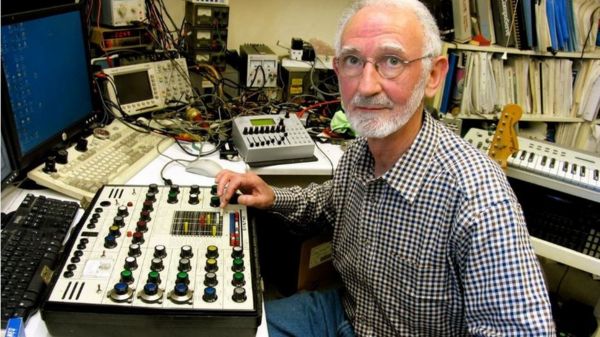 Дайджест: Власти России запретили три фонда Ходорковского; фирме Трампа предъявят обвинения