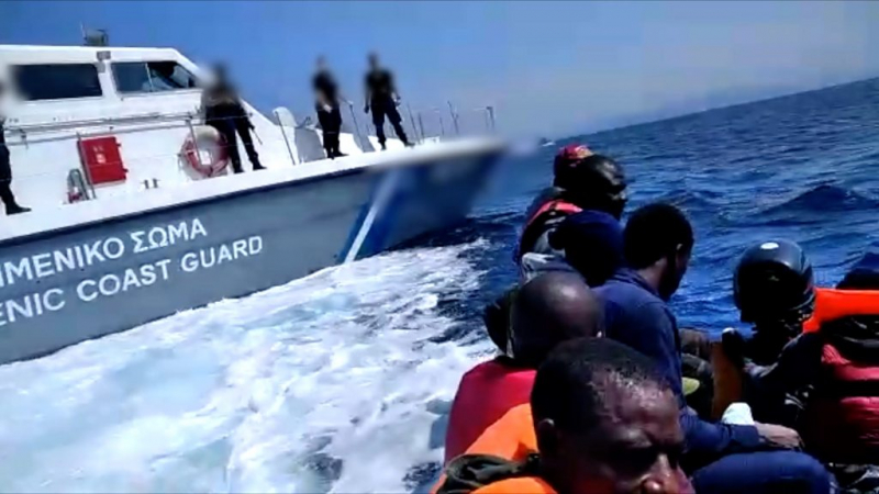 Дайджест: ВОЗ предупреждает о новой волне пандемии, Бритни Спирс разрешили нанять адвоката