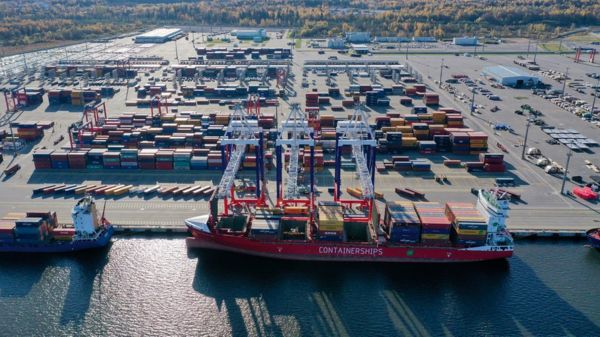 Дайджест: Джефф Безос отправляется в космос, принц Гарри пишет книгу мемуаров