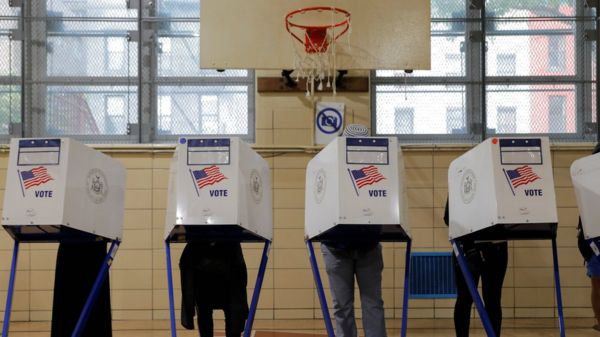 Демократы выбирают будущего мэра Нью-Йорка. Но их подвела новая система голосования