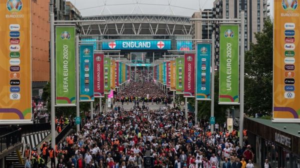 Коронавирус в мире: Евро-2020 вызвал рост заражений; в ЕС введены вакцинные паспорта