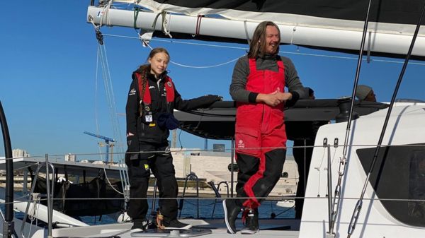 "Год, чтобы изменить мир". Би-би-си представляет фильм о Грете Тунберг на русском языке