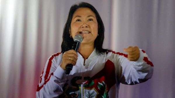 "Первый бедный президент". Лидером Перу избран самый левый политик в истории страны