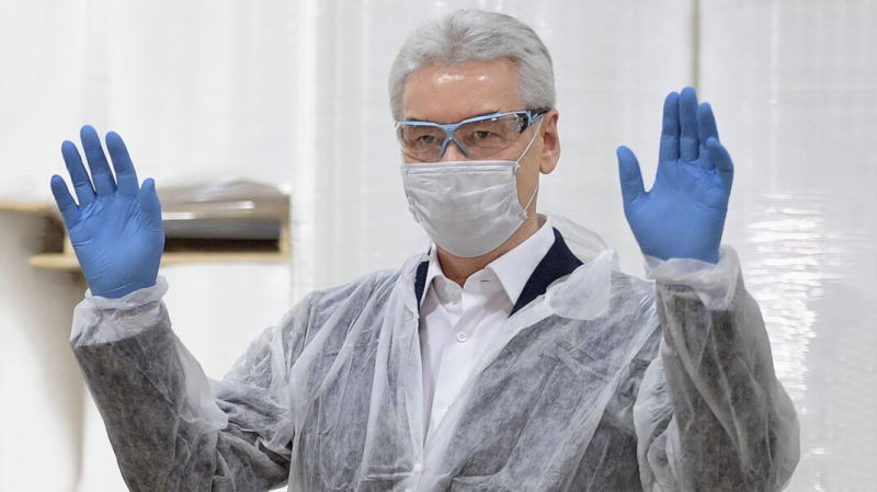 &laquo;Давайте поаплодируем&raquo;. Глава Роспотребнадзора поблагодарила Собянина за &laquo;спасение Москвы&raquo;