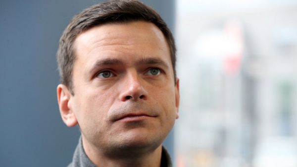 Илья Яшин уходит с поста главы Красносельского района из-за давления на муниципалитет