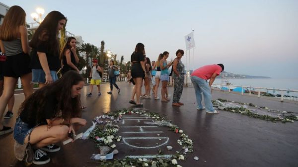 Дайджест: первый погибший в ходе протестов на Кубе, в Британии критикуют действия полиции на финале Евро