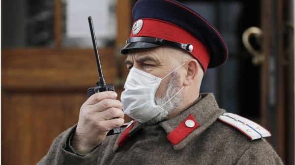 Чайка: Путин поддержал создание казачьих подразделений в Росгвардии