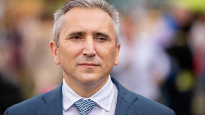 Глава Тюменской области призвал единоросса, сбившего сотрудника ДПС, уйти в отставку