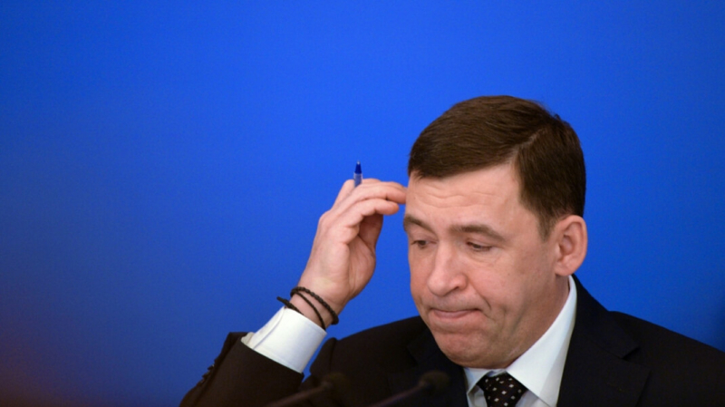 &laquo;Пух надоел практически всем&raquo;. Губернатор потребовал избавиться от тополей в Екатеринбурге