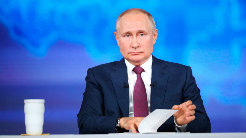 Путин утвердил новую стратегию нацбезопасности. Угрозами в ней названы IT-компании и «вестернизация культуры»