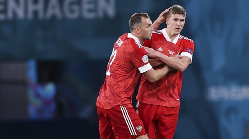 Россиян спросили, что делать со сборной по футболу. Самый популярный ответ &mdash; разогнать