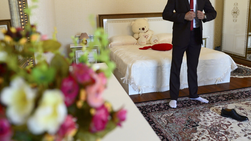 Сбежавшая из Дагестана 18-летняя девушка добралась до Стокгольма. Ее охраняет шведская полиция