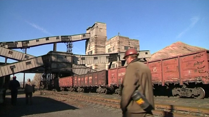 "Стараются выехать все, кто может". Участница контактной группы по Донбассу о новом ухудшении уровня жизни на неподконтрольных территориях