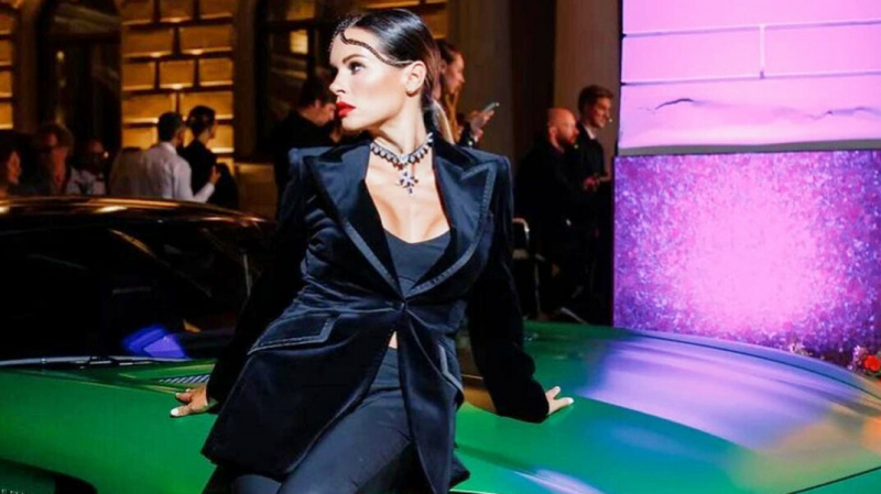 Жена депутата Андрея Лугового купила квартиру за 51 млн рублей &mdash; это больше трехлетнего дохода всей семьи