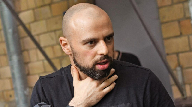 Журналист &laquo;Проекта&raquo; рассказал о &laquo;сигналах&raquo; изданию от полиции перед выходом расследования про главу МВД