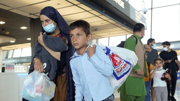 Дайджест: Байден нацелен закончить эвакуацию из Кабула до 31 августа