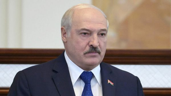 Дайджест: в мире 200 млн подтвержденных случаев Covid-19; Лукашенко и "теория безумца"