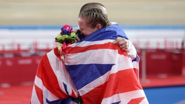 Паралимпиада: еще четыре золота у россиян, победа британских супругов-велосипедистов