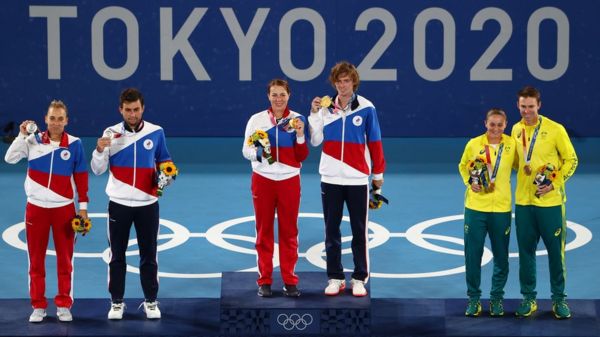 Олимпийский дневник: новый самый быстрый человек планеты, у России - теннисное золото и серебро