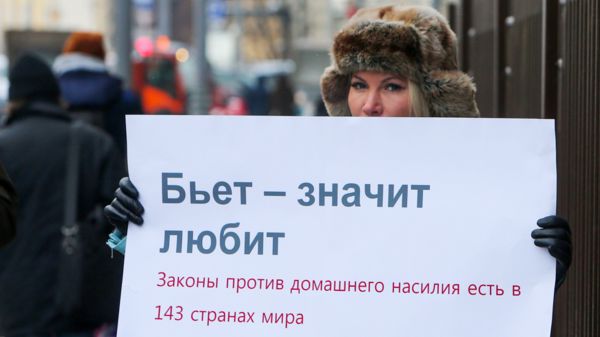 Битва за восток Москвы. Как Вассерман борется за кресло в Думе с "нищим" коммунистом и феминисткой
