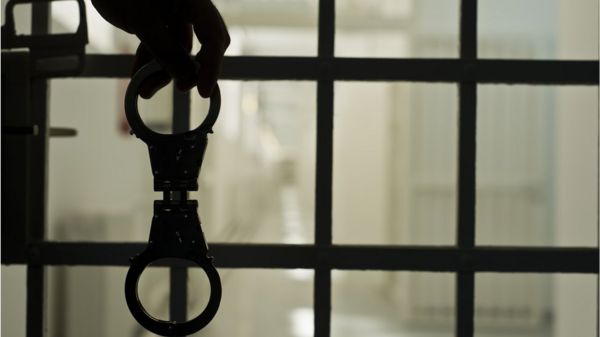 Из изолятора в Подмосковье сбежали пять человек. Среди них обвиняемый в убийстве "колбасного короля"