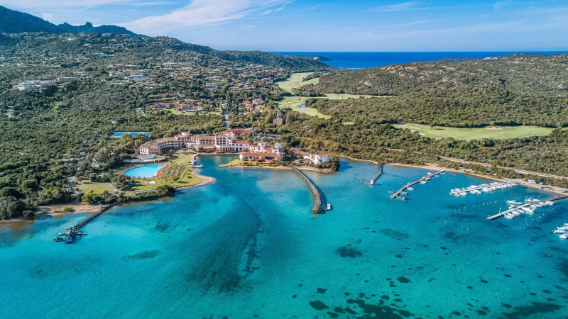 Лиза Пескова собирается замуж за делового партнёра, утверждают её знакомые. Дмитрий Песков не в курсе