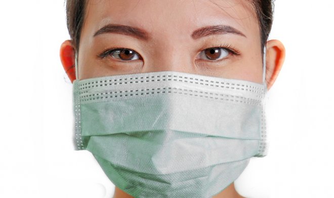 Маски с простым солевым раствором могут стать непроходимым барьером для коронавируса