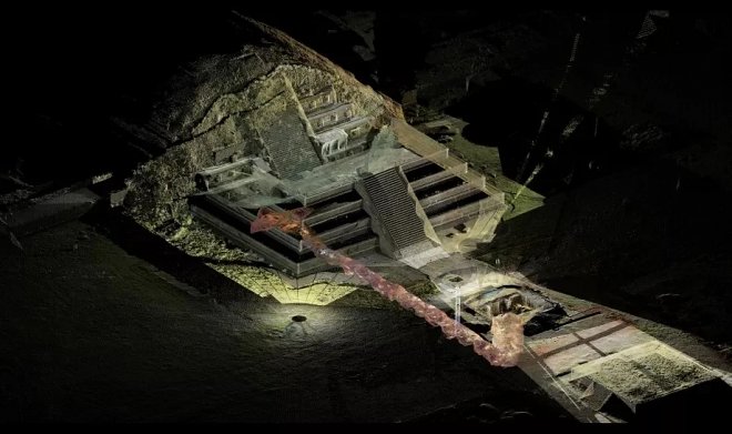 Под мексиканской пирамидой найдено сохранившееся подношение Богу-Змею 2000-летней давности 