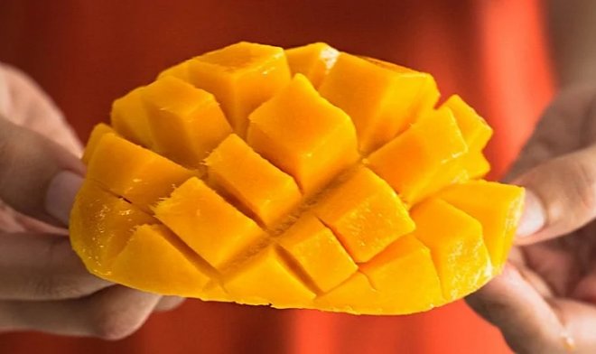 Ученые предупреждают: фрукторианская диета отправит вас в могилу 