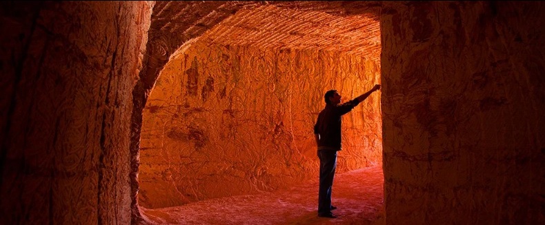 За всю историю человечества были ли общества, действительно живущие под землей?