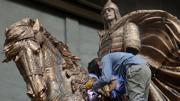 "Духовный суверенитет". Какие памятники Александру Невскому ставят в России