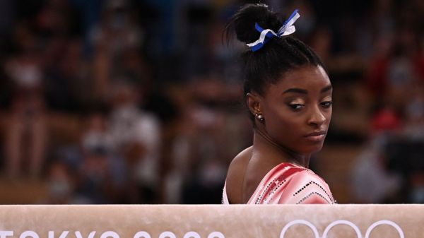 Наоми Осака после проигрыша на US Open расплакалась и опять объявила о перерыве в карьере