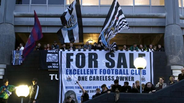 Инвестиционный фонд Саудовской Аравии купил английский футбольный клуб "Ньюкасл Юнайтед"