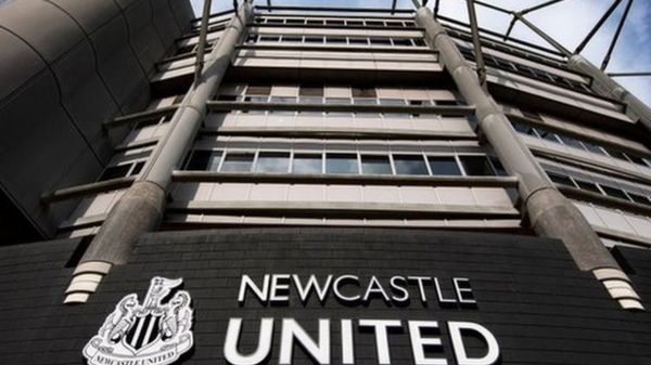 Инвестиционный фонд Саудовской Аравии купил английский футбольный клуб "Ньюкасл Юнайтед"
