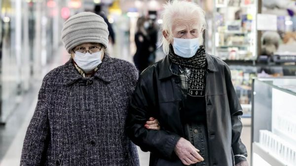 В России за сутки впервые умерло больше 1 100 пациентов с Covid-19