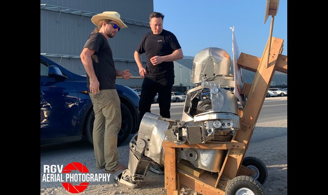 На испытательном полигоне SpaceX заметили нечто вроде костюма Железного человека 