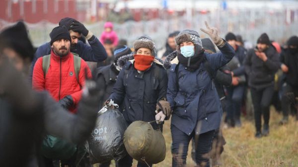 Польша обвинила белорусских военных в попытке разрушить заграждения на границе