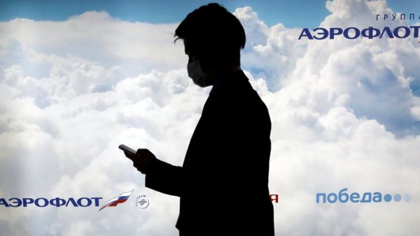 СМИ сообщили об угрозе санкций для "Аэрофлота" из-за мигрантов из Беларуси