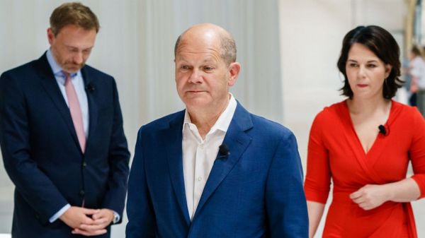 Победители выборов в Германии договорились о коалиции - без партии Меркель