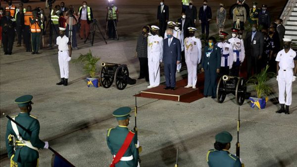 Последний день монархии: Елизавета II больше не будет главой Барбадоса