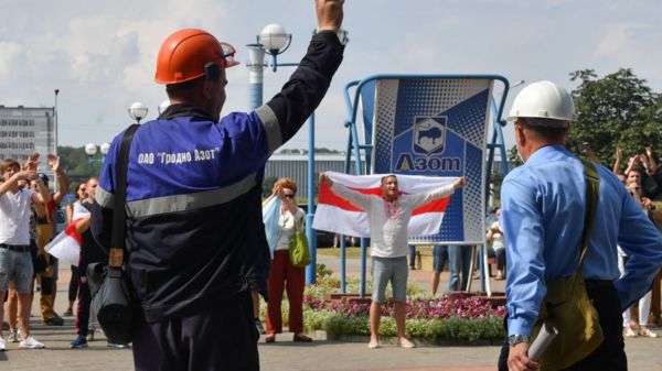 Интерпол отказался разыскивать Светлану Тихановскую; Путин и Лукашенко утвердили союзные программы. Главное в Беларуси за неделю