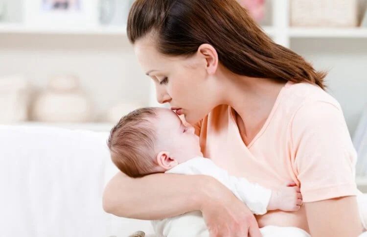 Младенцы выделяют феромоны, которые делают женщин агрессивными, а мужчин &mdash; спокойными