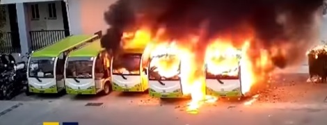В Германии снимают с эксплуатации электрические автобусы после спонтанных самовозгораний