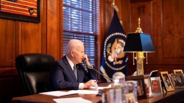 Беседа Байдена и Путина: США призывают к дипломатии, Россия требует не разговоров, а результатов