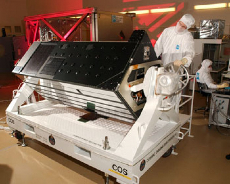 Инженеры восстановили работу спектрографа на телескопе &laquo;Хаббл&raquo;