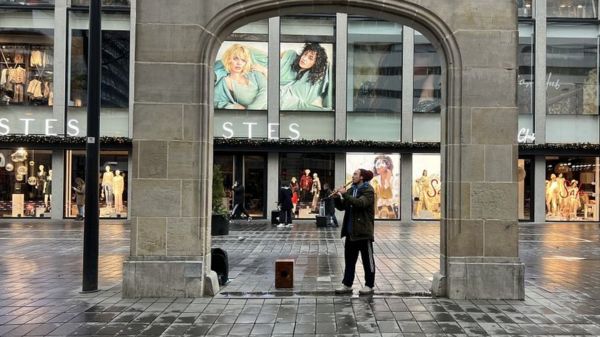 Коронавирус: Нидерланды закрылись на жесткий локдаун, Италия и Германия думают о новых ограничениях