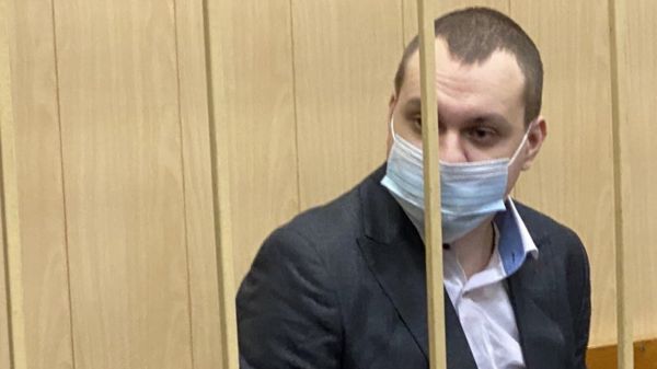 Суд отпустил блогера Юрия Хованского из СИЗО