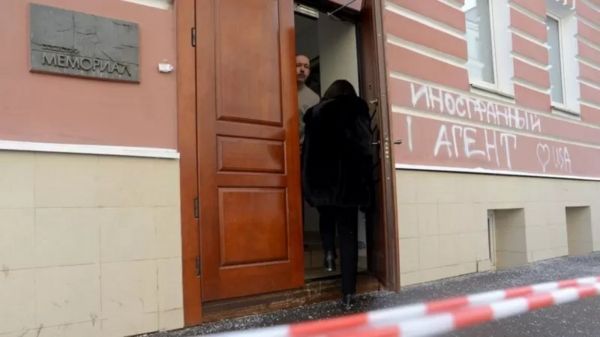 Дайджест: Путин и Байден поговорят о нерасширении НАТО, в Восточной Европе ощущают слабость Америки