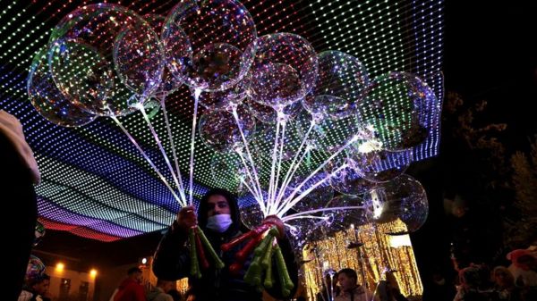 Рождество: фотографии празднеств в Вифлееме и мессы в Ватикане