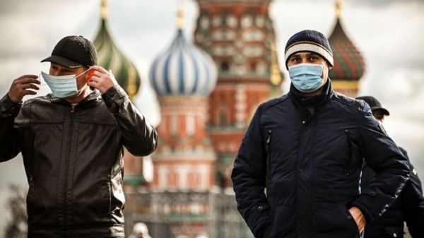 Куда поедут российские путешественники на Новый год и какие ограничения их ждут